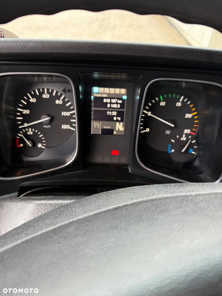 Mercedes-Benz Actros 1845 StreamSpace - 5