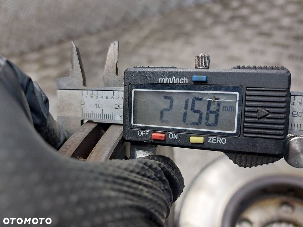 TARCZE HAMULCOWE PRZÓD + KLOCKI + ZACISKI SEAT LEON I 1.4 16V - 6