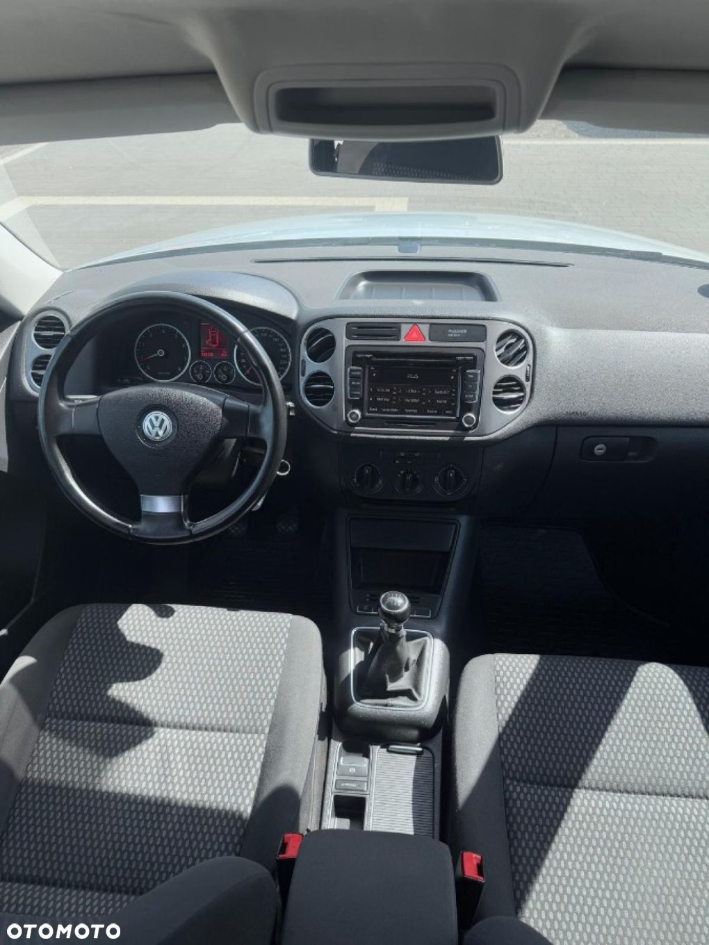 Volkswagen Tiguan - 34