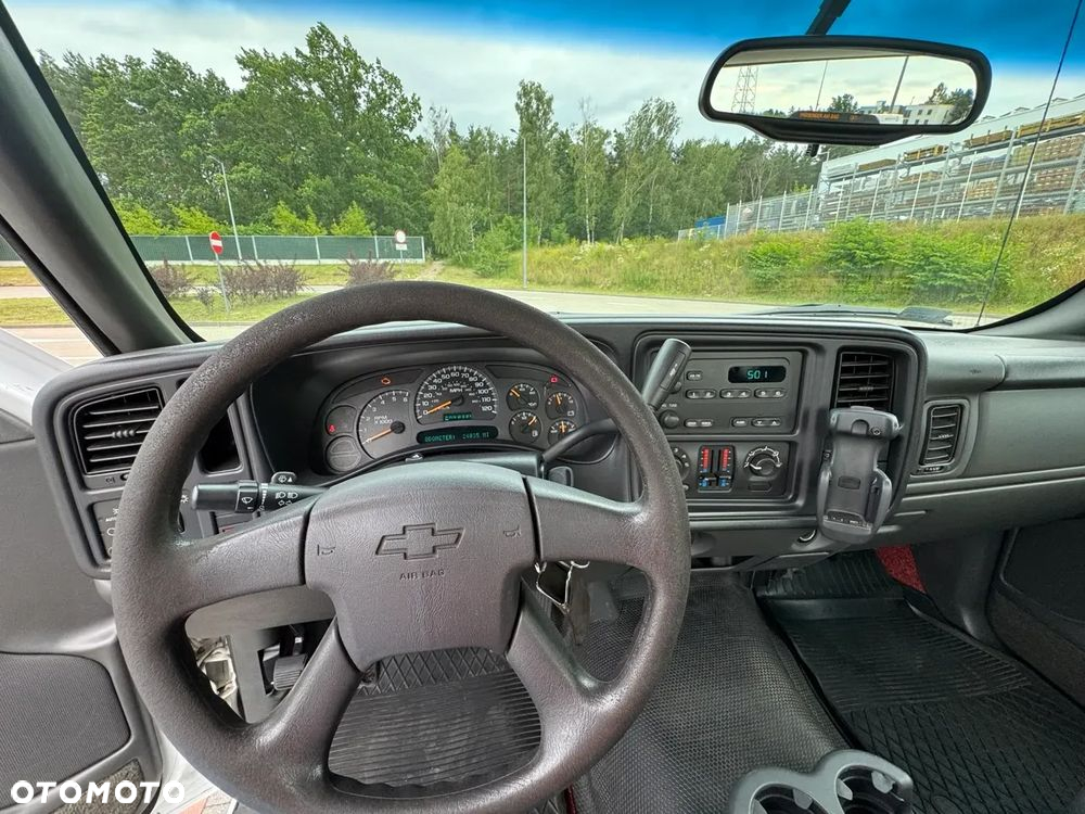 Chevrolet SILVERADO - 15