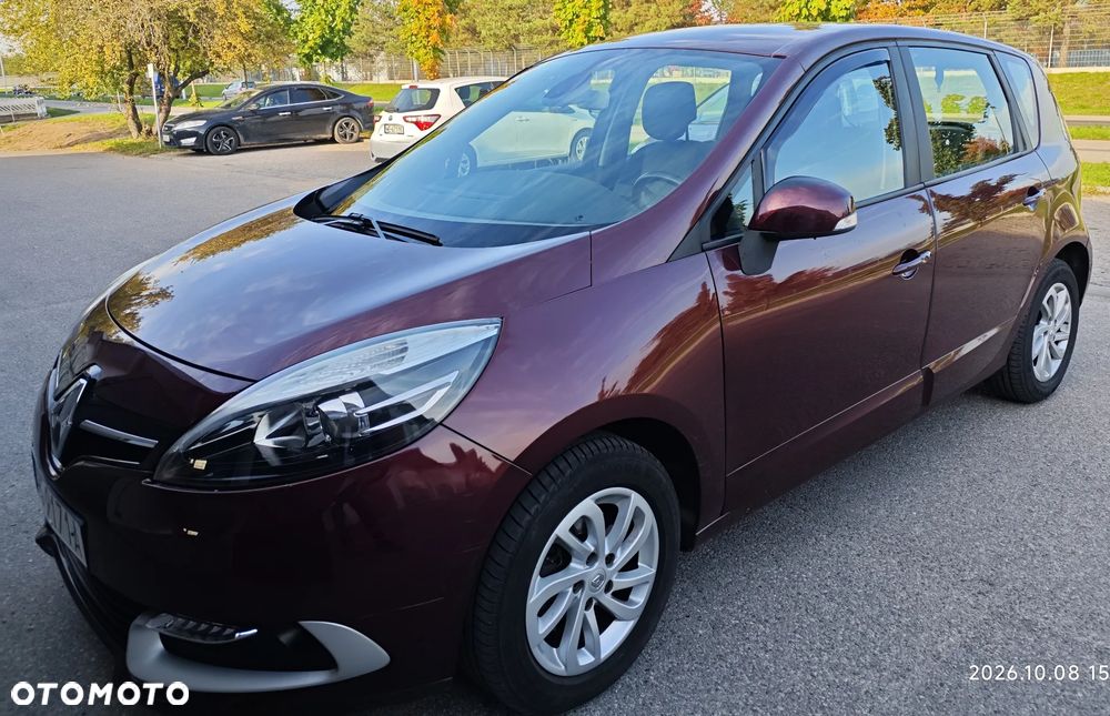 Renault Scenic - 1