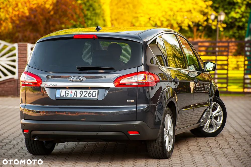Ford S-Max 2.0 TDCi DPF Titanium X - 14
