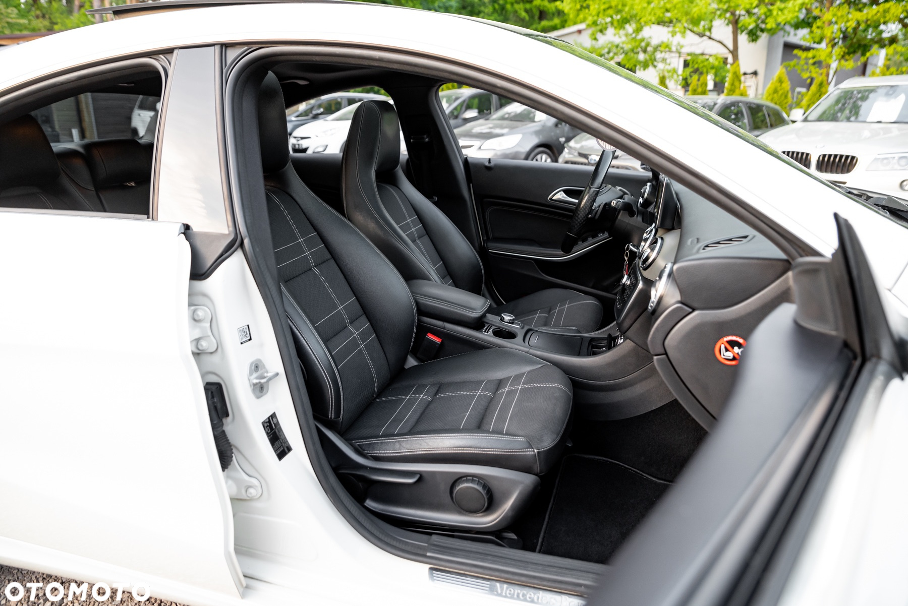 Mercedes-Benz CLA 250 7G-DCT Sport - 23