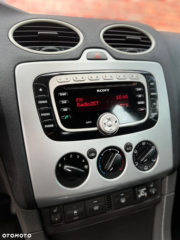 Ford Focus - 21