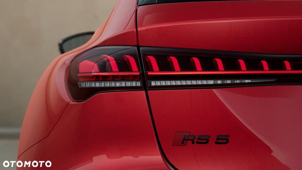 Audi RS5 Avant - 7