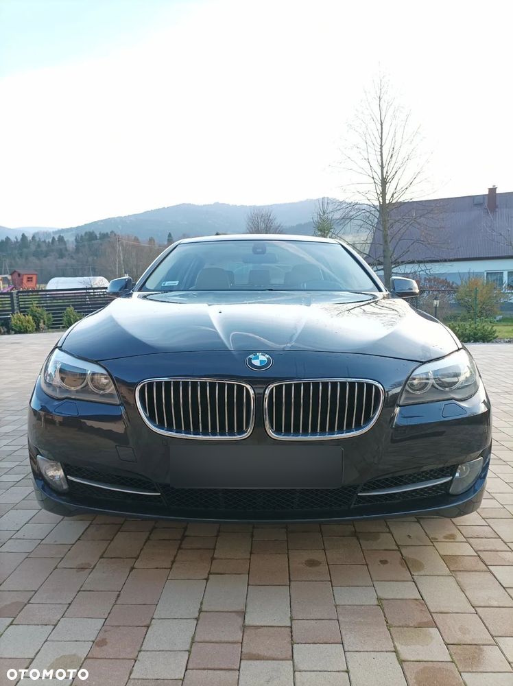 BMW Seria 5 530d xDrive - 5