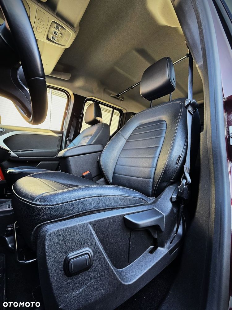 Mercedes-Benz Klasa T 180 d Progressive - 25