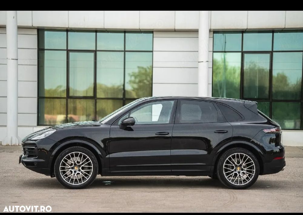 Porsche Cayenne S - 3