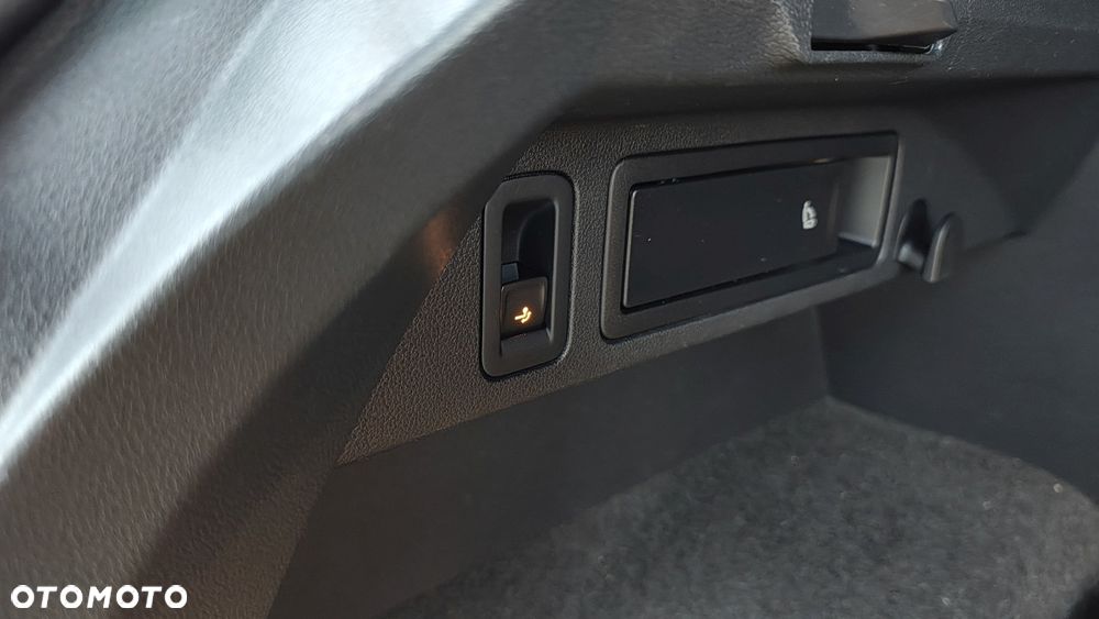 Volkswagen Tiguan - 29