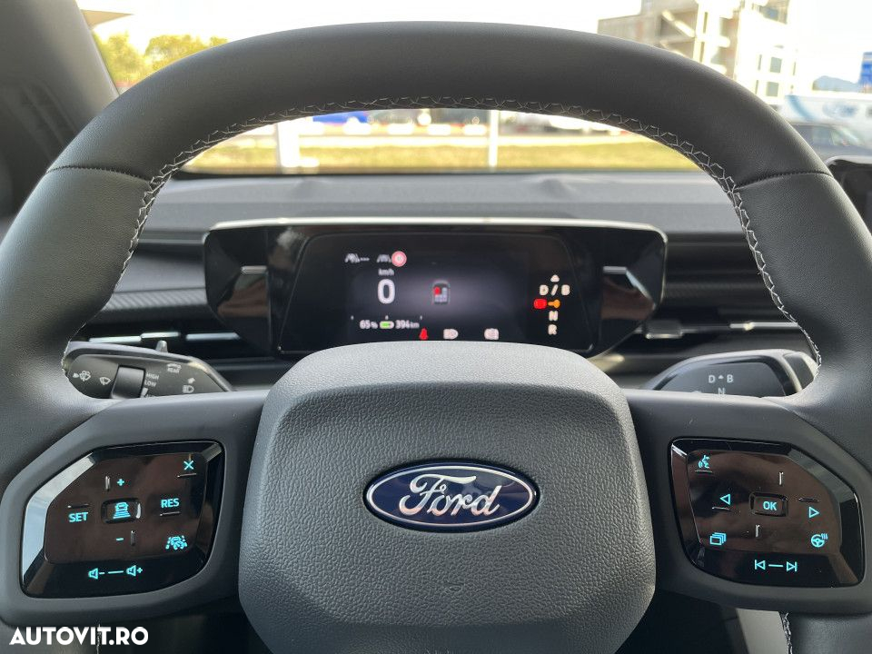Ford Explorer - 30