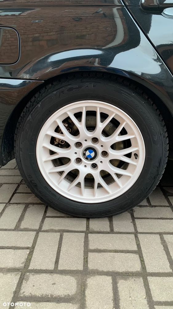 BMW Seria 3 325i - 26