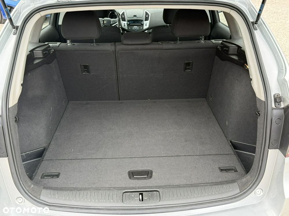 Chevrolet Cruze - 16