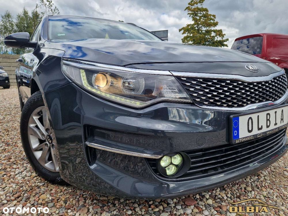 Kia Optima - 17
