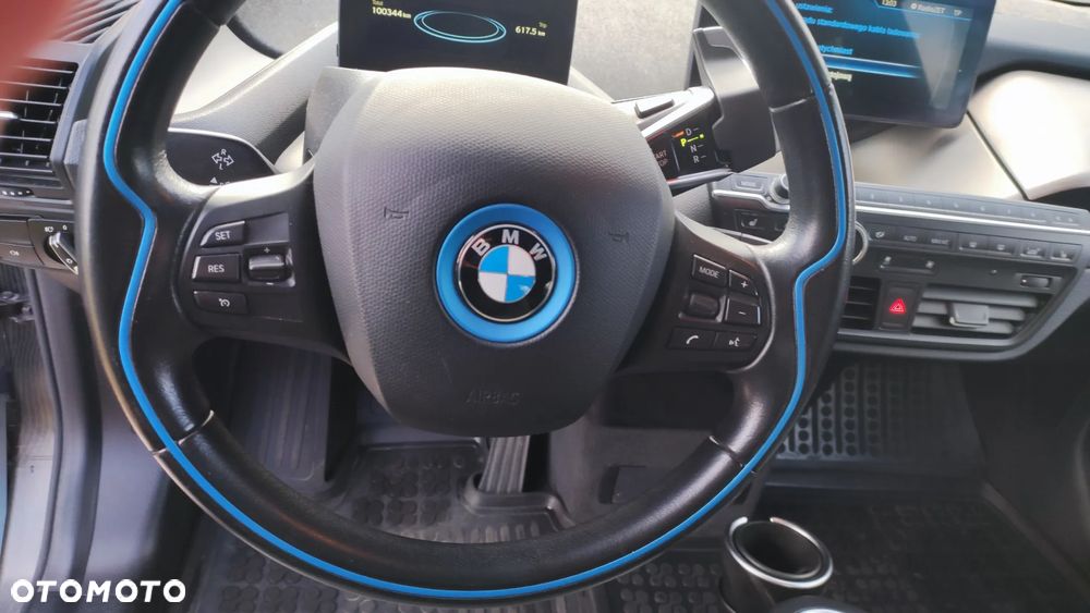 BMW i3 - 30