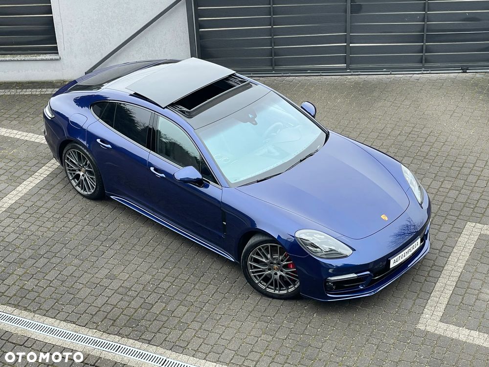 Porsche Panamera - 6
