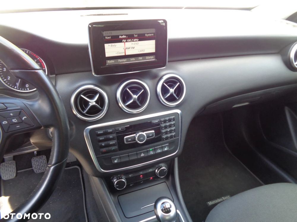 Mercedes-Benz Klasa A 200 Activity Edition - 12