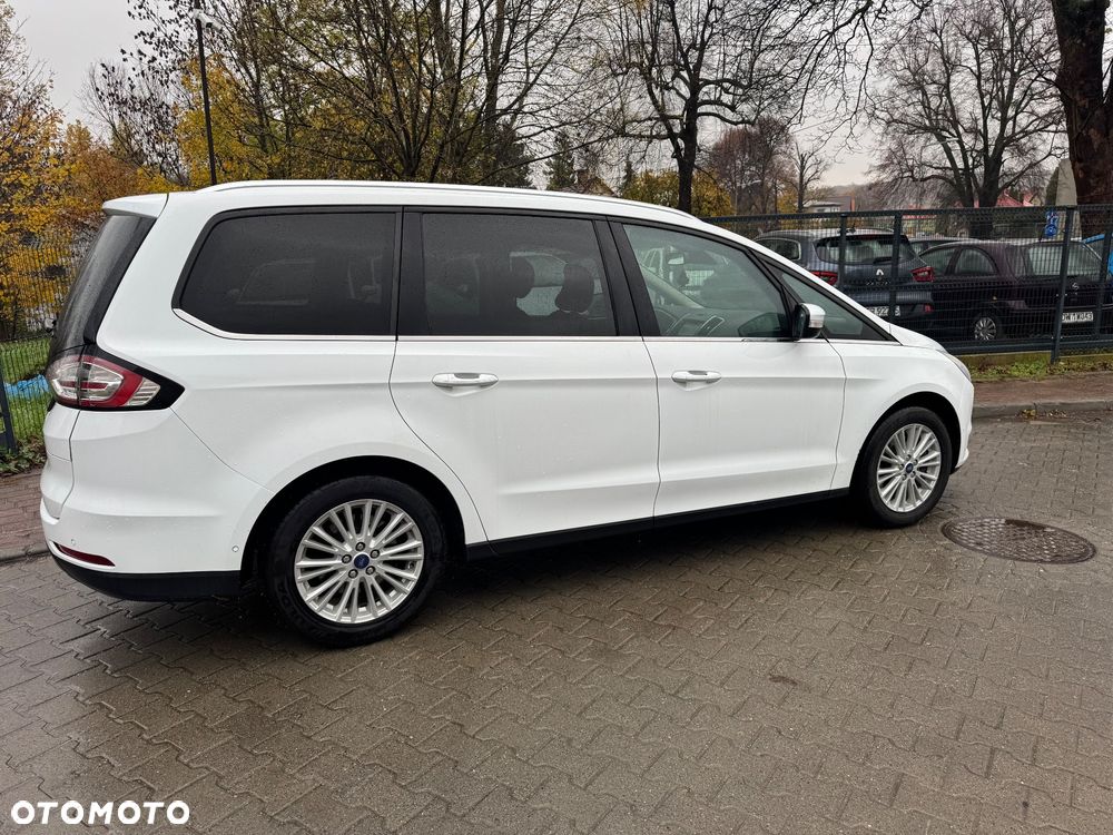 Ford Galaxy - 8
