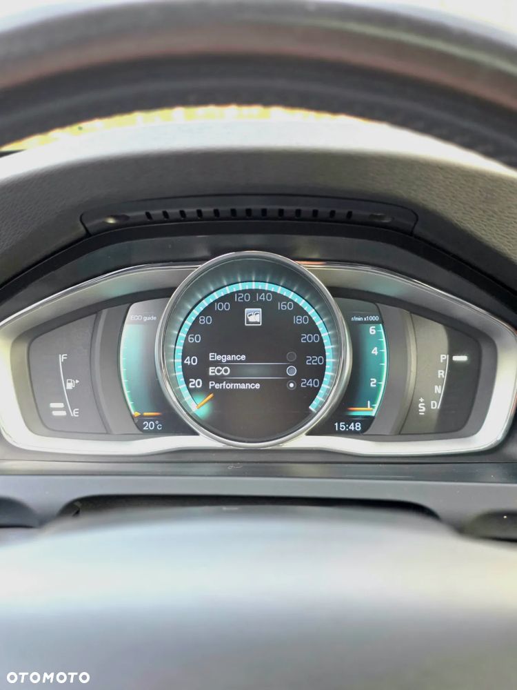 Volvo V60 T6 AWD Summum - 20