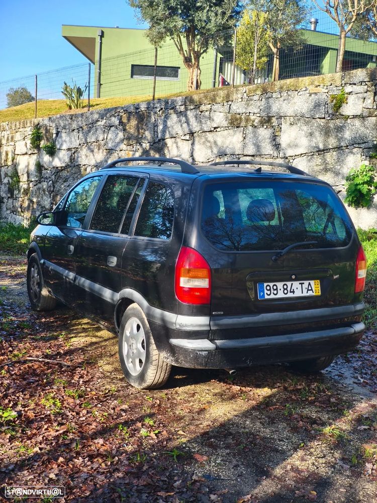 Opel Zafira 1.6 Elegance - 2