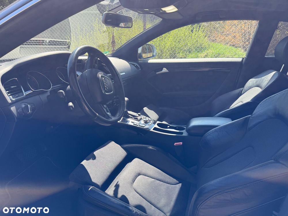 Audi A5 Coupé 3.2 FSI Quattro Tiptronic - 8