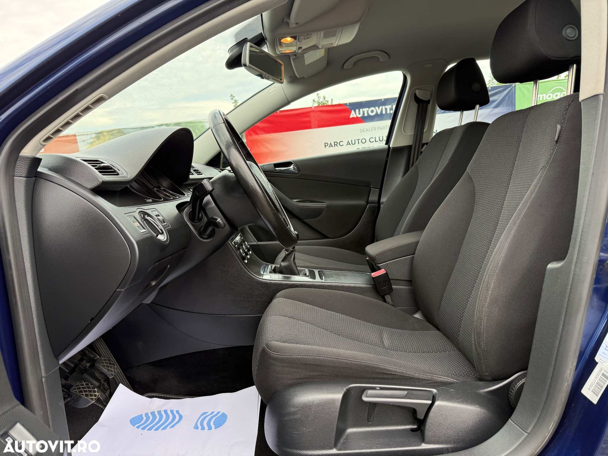 Volkswagen Passat Variant 1.6 FSI Comfortline - 28