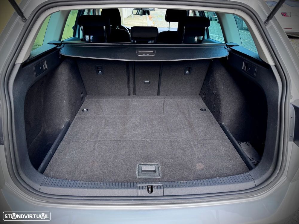 VW Golf Variant 1.6 TDi BlueMotion Lounge - 12