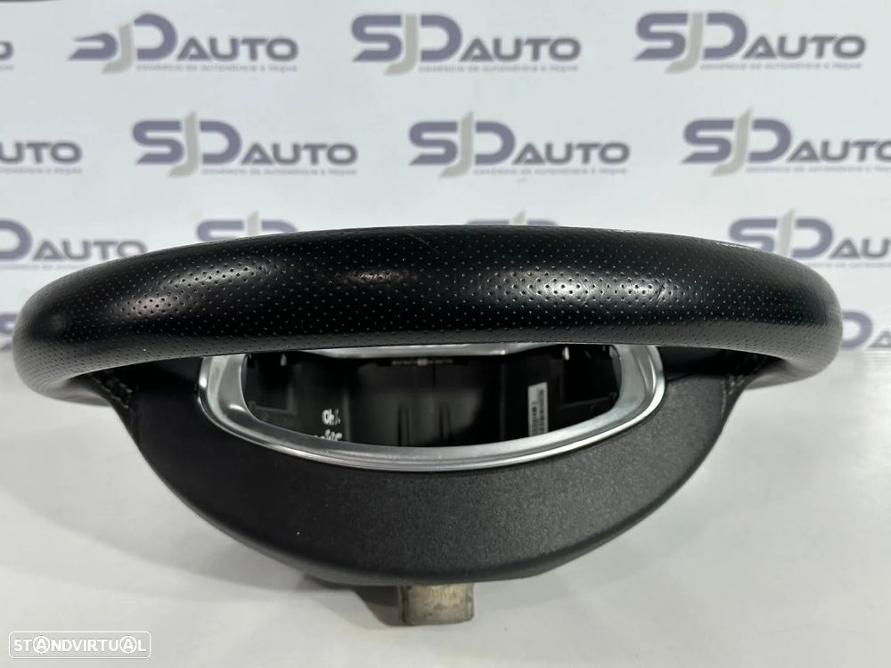 Volante (R-Design) - Volvo V40 - 6