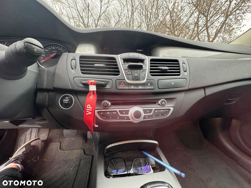 Renault Laguna dCi 150 FAP Start-Stop Dynamique - 20