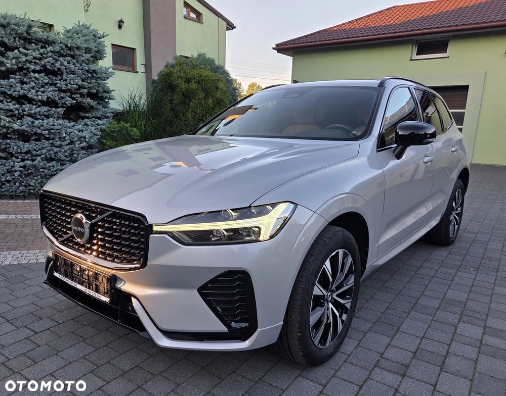 Volvo XC 60 B4 D Ultimate Dark - 3