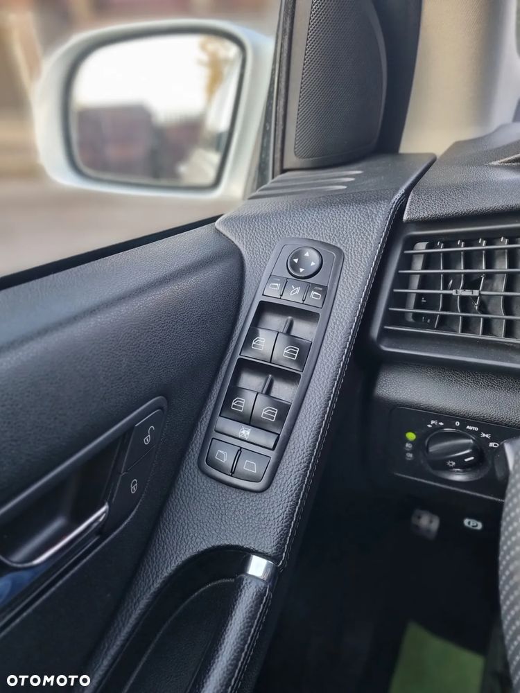 Mercedes-Benz Klasa R 320 CDI 4Matic 7G-TRONIC DPF - 6