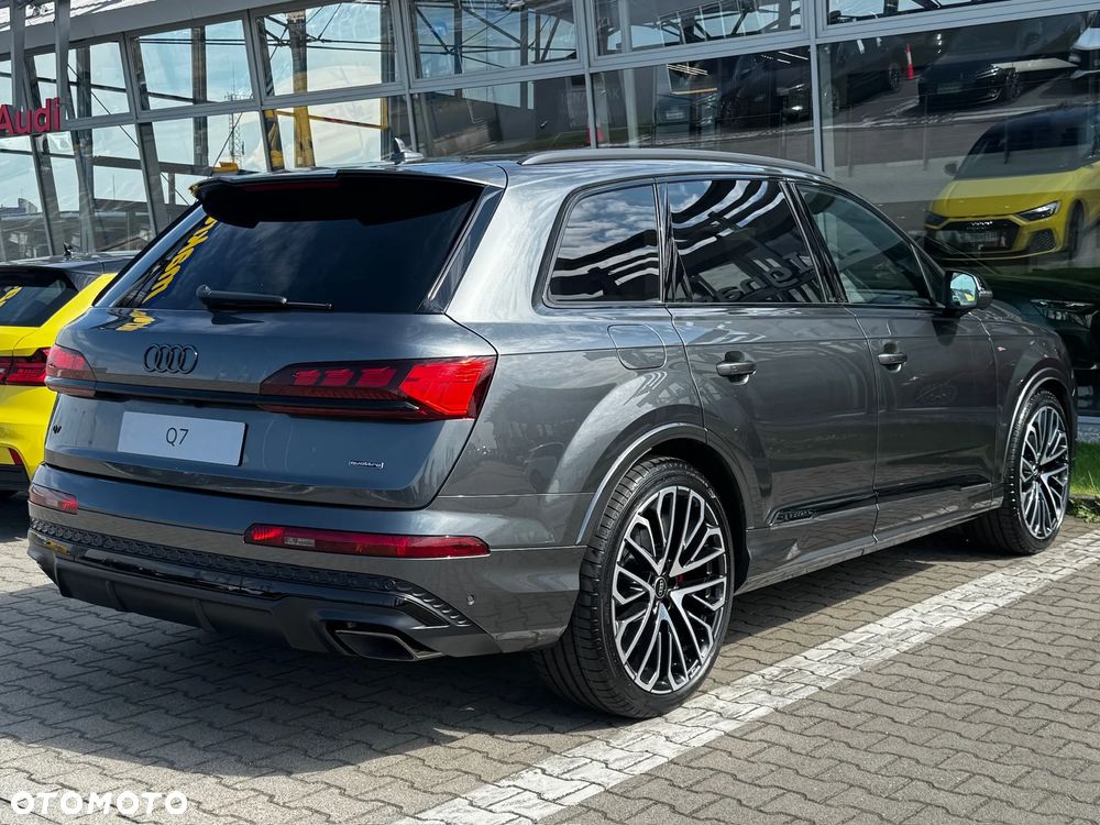 Audi Q7 TFSI e PHEV 360 kW Quattro S Line Tiptr - 9