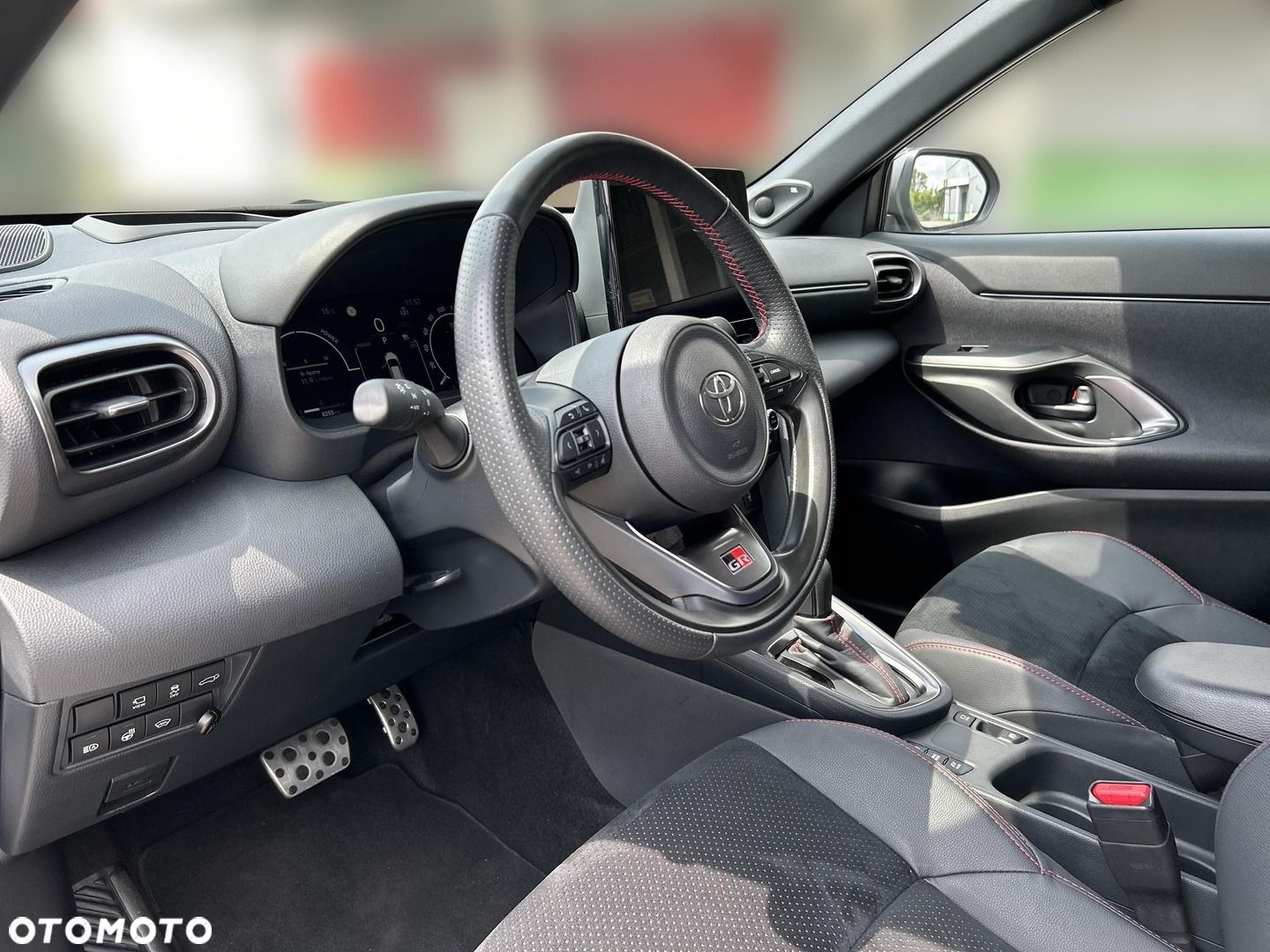 Toyota Yaris Cross - 14