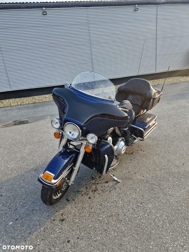 Harley-Davidson FLHT Electra Glide Standard - 1