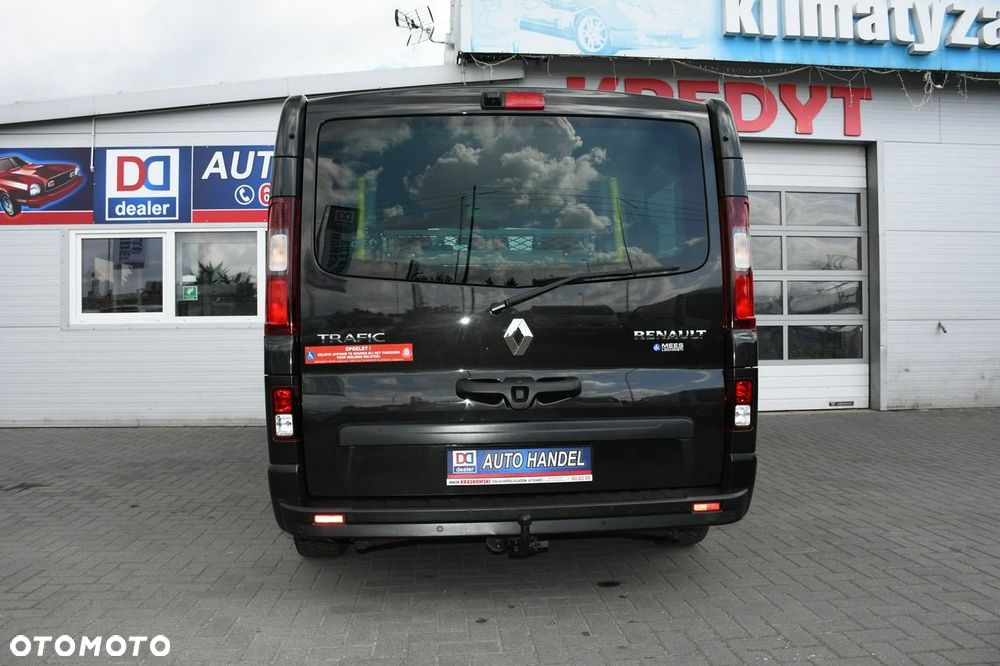 Renault Trafic - 22