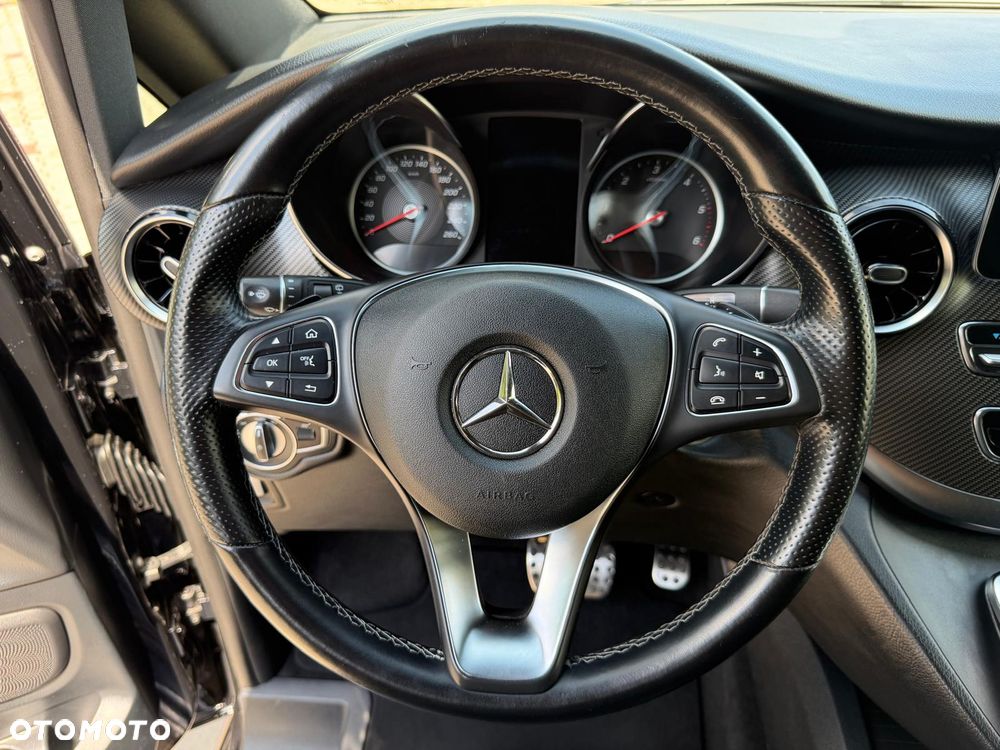 Mercedes-Benz Klasa V 300 d 4-Matic 9G-Tronic (d³ugi) - 28
