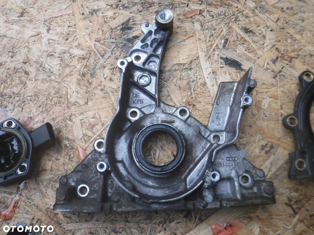 Vw Passat B6 Golf A3 S3  Skoda Seat Audi obudowa uszczelniacz walu  oslona 06D103153C BPY BWA AXX 2.0 TFSI 2.0T 200ps - 2