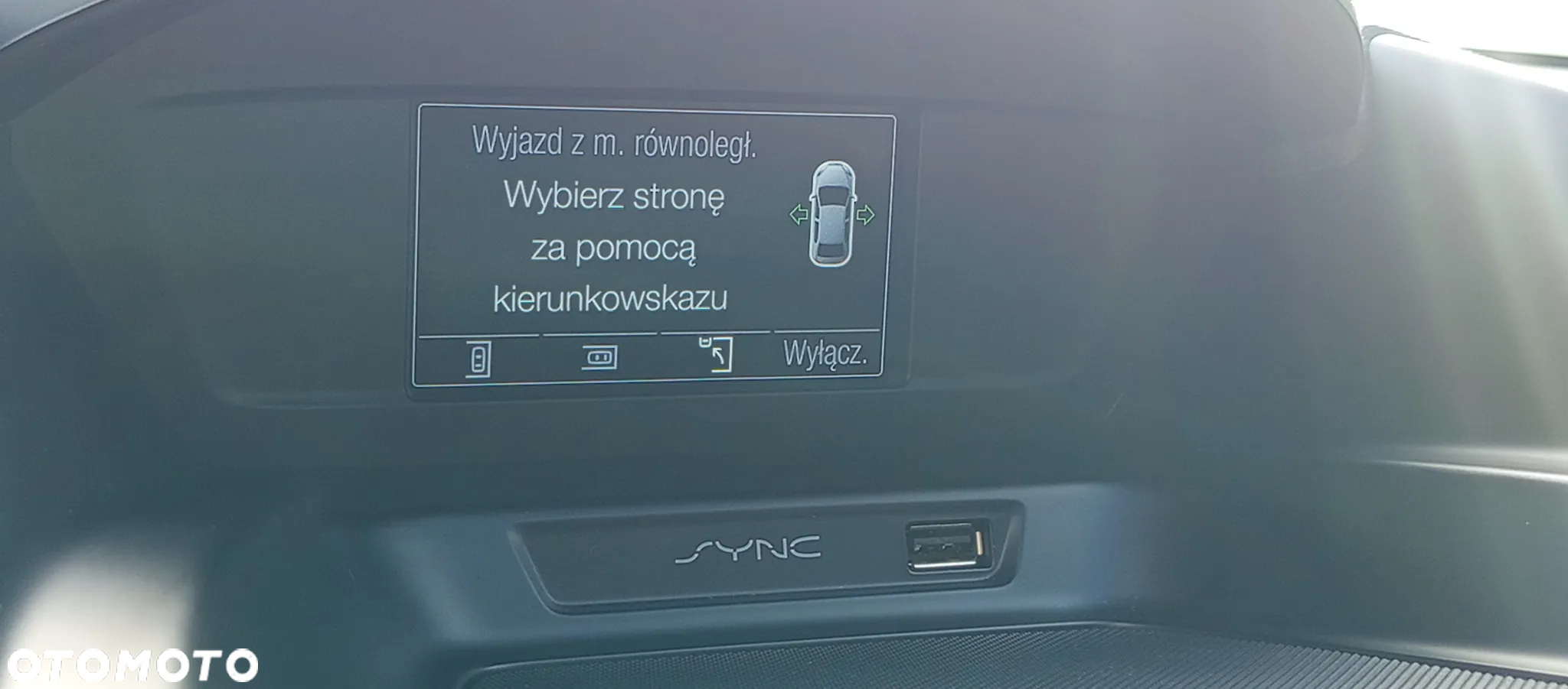 Ford Kuga - 21