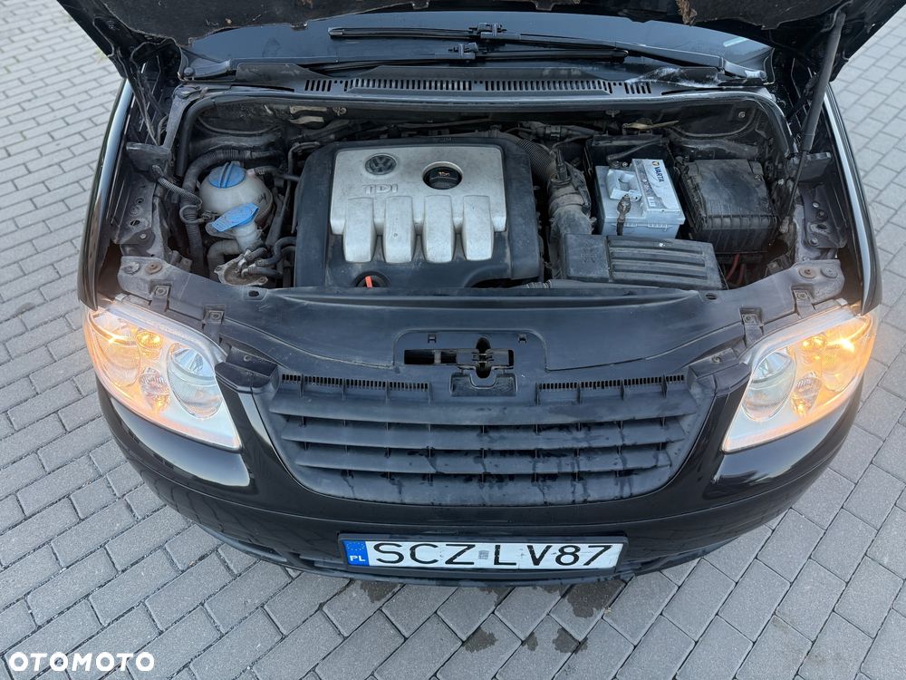 Volkswagen Touran 2.0 TDI DPF Highline - 33