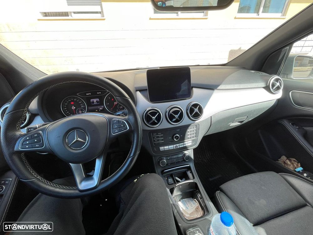 Mercedes-Benz B 180 d Style Aut. - 6