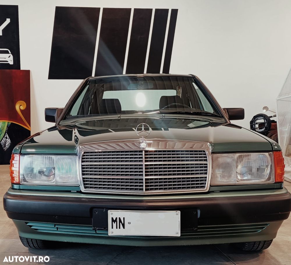 Mercedes-Benz W201 - 2