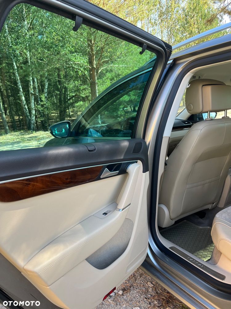 Volkswagen Passat 2.0 TDI 4Mot Highline DSG - 20