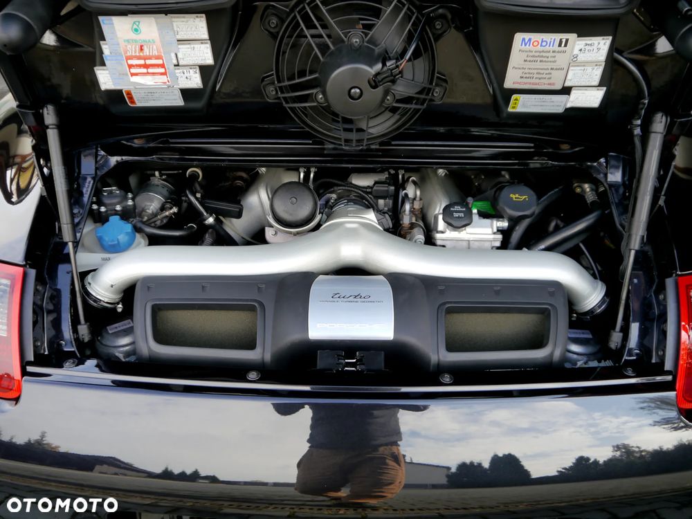 Porsche 911 Turbo Tiptronic S - 21