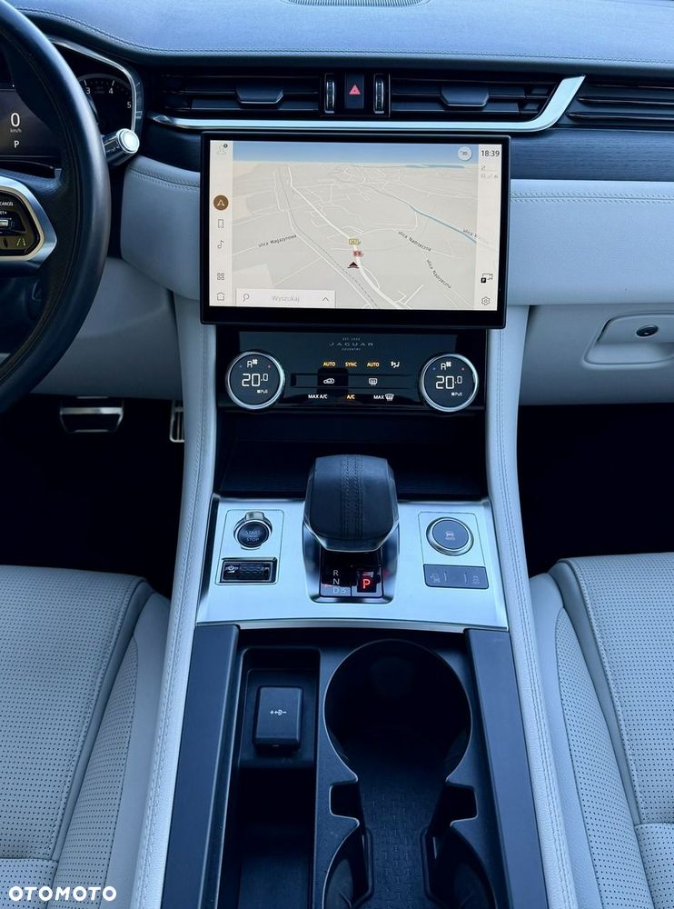 Jaguar F-Pace P250 AWD R-Dynamic Black - 14