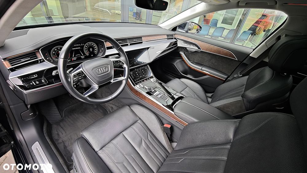 Audi A8 L 55 TFSI quattro tiptronic - 11