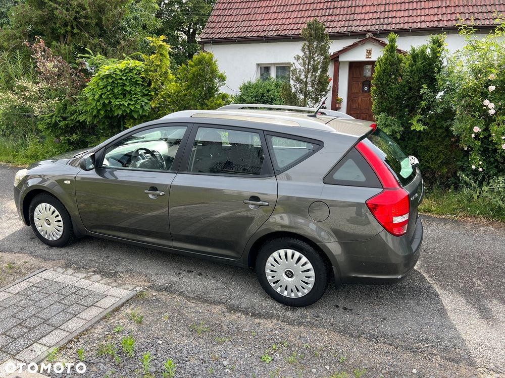 Kia Ceed 1.4 CVVT LX - 3