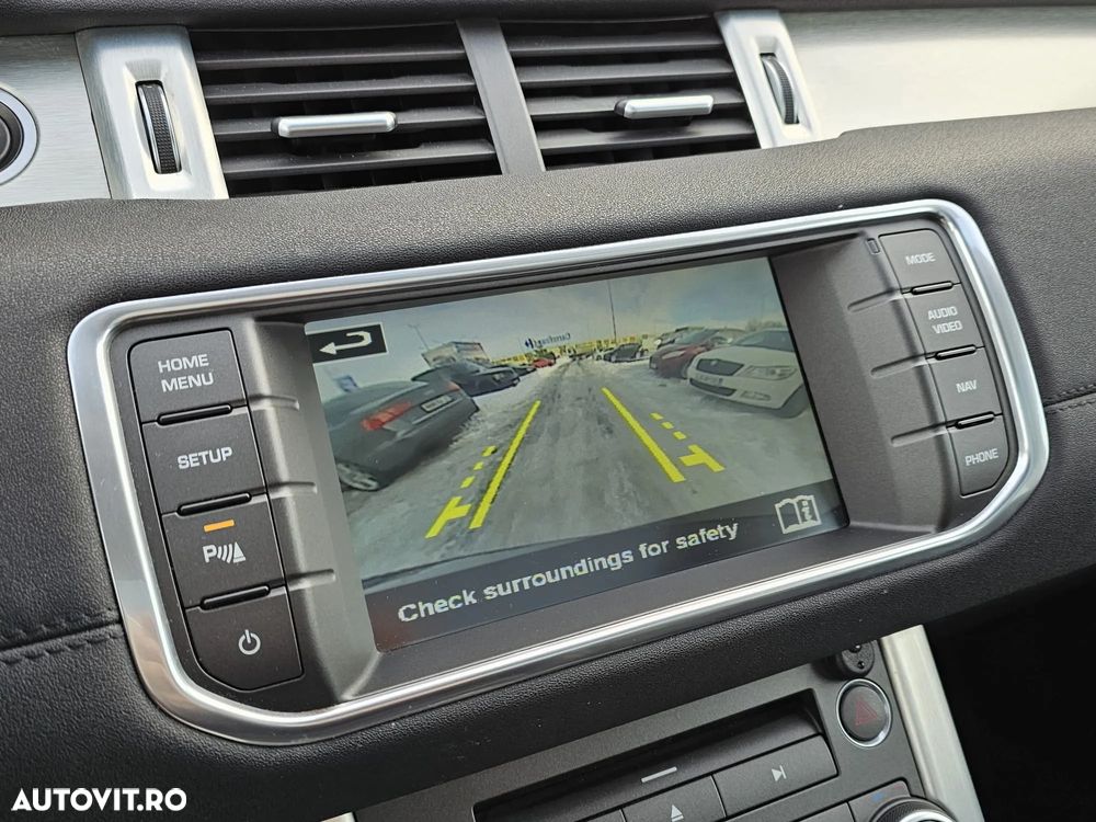 Land Rover Range Rover Evoque - 22