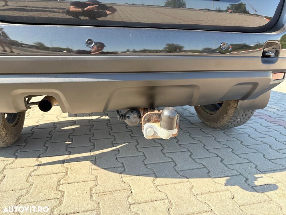 Dacia Duster 1.6 4x4 Laureate - 10