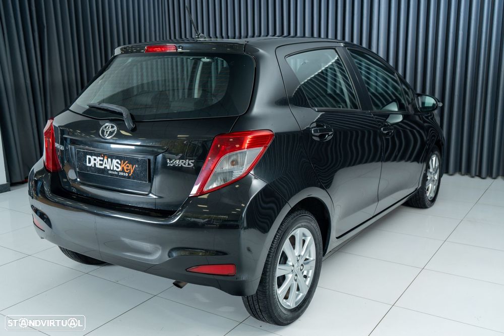 Toyota Yaris 1.4 D-4D Comfort+AC - 5