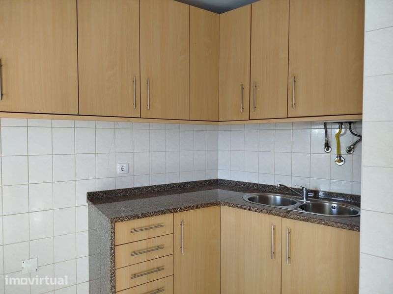 Moradia T2 Louredo - Grande imagem: 4/7