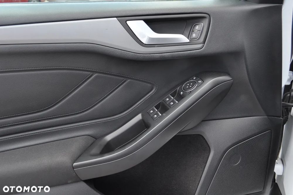 Ford Focus SW 1.5 EcoBlue Active Business - 20